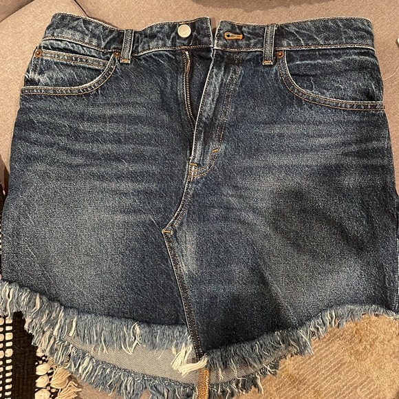 We the free Jean skirt size 30 NWT - Picture 4 of 4